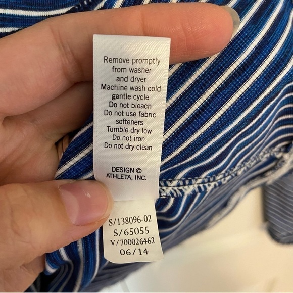 Athleta Running Half Zip Blue Lightweight Pullover Sweater Size XS - Picture 8 of 14